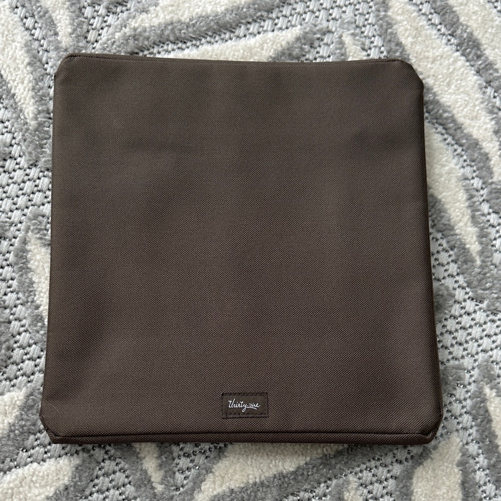 Brown storage bin lid